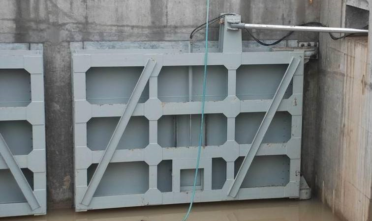 鋼制閘門如何進行防腐處理(圖1) 22222222222222222221_副本.jpg